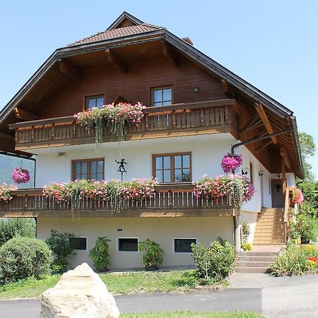 Pension Neuhof Ossiach Exterior foto